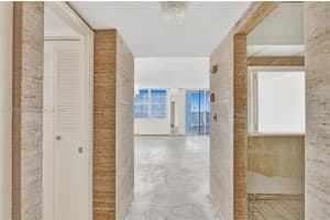 2851 NE 183rd St #1504e, Aventura, FL 33160, Sold 01/25/22