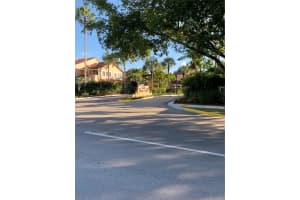 10581 SW 155th Ct, Miami, FL 33196, Sold 03/31/22