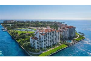 5325 Fisher Island Dr, Miami Beach, FL 33109, Sold 03/21/22