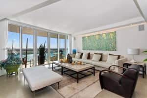 1000 South Pointe Dr, Miami Beach, FL 33139, Sold 02/01/22