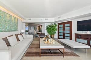 1000 South Pointe Dr, Miami Beach, FL 33139, Sold 02/01/22