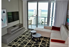 4010 S Ocean Dr r2207, Hollywood, FL 33019, Sold 04/08/22