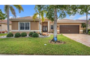 19904 SW 7th Pl, Pembroke Pines, FL 33029, Sold 02/18/22