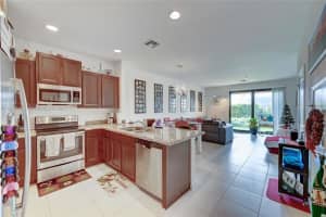 4234 N Dixie Hwy, Oakland Park, FL 33334, Sold 03/07/22