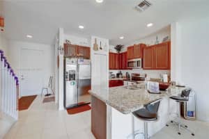 4234 N Dixie Hwy, Oakland Park, FL 33334, Sold 03/07/22