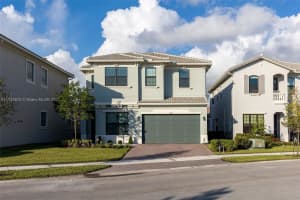 8645 NW 39th Ct, Coral Springs, FL 33065, Sold 01/25/22