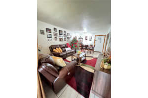 9411 SW 4th St, Miami, FL 33174, Sold 05/17/22