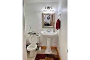 9411 SW 4th St, Miami, FL 33174, Sold 05/17/22