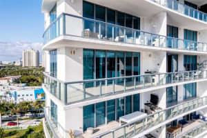 3250 NE 188th St, Aventura, FL 33180, Sold 03/29/22