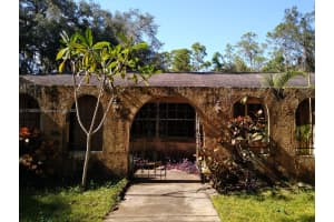 2400 Toucan Ct, St Cloud, FL 34771, Sold 02/07/22