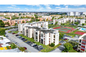 9441 SW 4th St, Miami, FL 33174, Sold 02/18/22