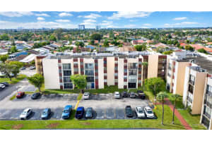 9441 SW 4th St, Miami, FL 33174, Sold 02/18/22