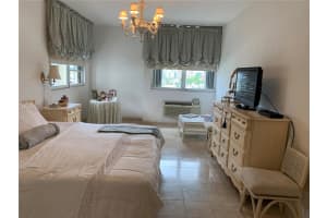 185 SE 14th Terrace APT 1503, Miami, FL 33131, Sold 02/17/22