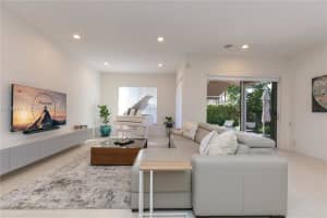 966 Harbor View S, Hollywood, FL 33019, Sold 02/14/22