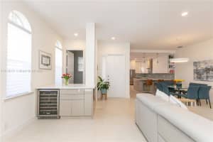 966 Harbor View S, Hollywood, FL 33019, Sold 02/14/22