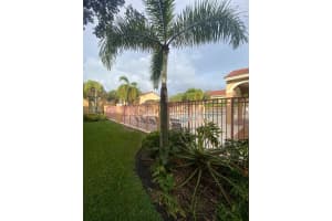 7901 NW 6th St, Pembroke Pines, FL 33024, Sold 02/14/22