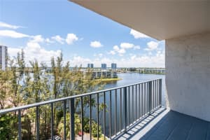 18151-18181 NE 31st Ct, Aventura, FL 33160, Sold 03/31/22