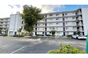 8610 Sherman Cir N, Miramar, FL 33025, Sold 02/22/22