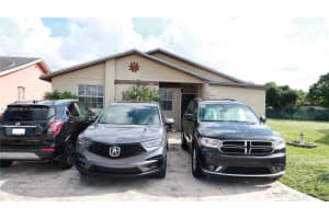 5124 NW 194th Ln, Miami Gardens, FL 33055, Sold 02/17/22