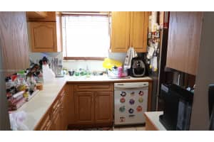 5124 NW 194th Ln, Miami Gardens, FL 33055, Sold 02/17/22