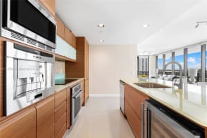 5875 Collins Ave, Miami, FL 33140, Sold 02/22/22