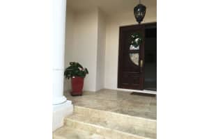 7976 SW 195th St, Cutler Bay, FL 33157, Sold 05/16/22