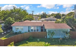 260 NW 38th Pl, Pompano Beach, FL 33064, Sold 03/10/22