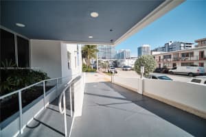 401 69th St, Miami Beach, FL 33141, Sold 03/25/22