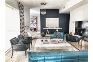 6103 Aqua Ave, Miami Beach, FL 33141, Sold 03/29/22