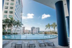 185 SW 7th St 12th floor, Miami, FL 33130, Sold 03/03/22