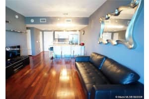 185 SW 7th St 12th floor, Miami, FL 33130, Sold 03/03/22