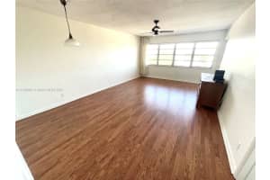 330 SE 2nd St #503g, Hallandale Beach, FL 33009, Sold 01/18/22