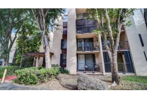 14415 SW 88th St APT G212, Miami, FL 33186, Sold 04/08/22