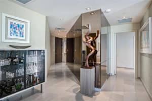 88 SW 7th St, Miami, FL 33130, Sold 05/17/22