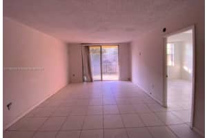 9350 Fontainebleau Blvd, Miami, FL 33172, Sold 02/08/22