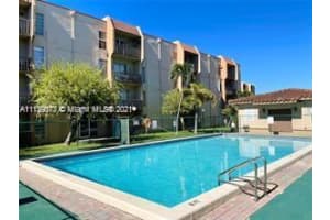 4805 NW 7th St, Miami, FL 33126, Sold 01/21/22