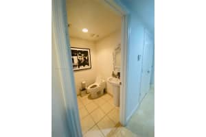 14951 Royal Oaks Ln, North Miami Beach, FL 33181, Sold 06/01/22