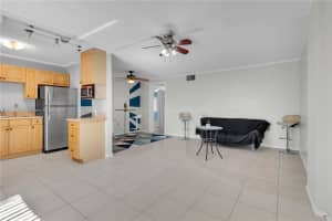 240 Collins Ave #4d, Miami Beach, FL 33139, Sold 03/01/22