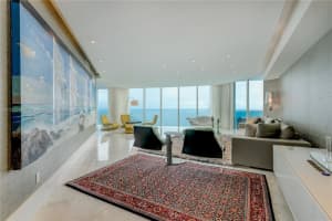 2711 S Ocean Dr, Hollywood, FL 33019, Sold 05/02/22