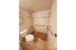 666 W 81st St, Hialeah, FL 33014, Sold 02/09/22