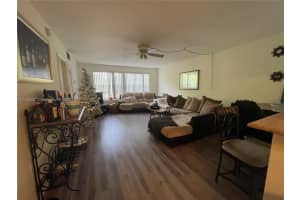 2420 SE 17th St c303, Fort Lauderdale, FL 33316, Sold 04/27/22