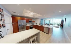 3330 NE 190th St, Aventura, FL 33180, Sold 01/31/22