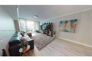 3330 NE 190th St, Aventura, FL 33180, Sold 01/31/22