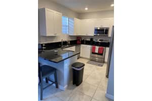 25068 SW 113th Pl, Princeton, FL 33032, Sold 03/01/22