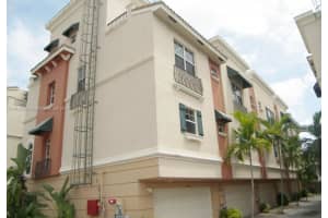 1033 NE 17th Way, Fort Lauderdale, FL 33304, Sold 04/04/22
