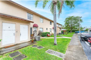 15280 SW 80th St, Miami, FL 33193, Sold 02/24/22