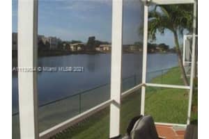 9906 NW 76th St, Tamarac, FL 33321, Sold 01/18/22