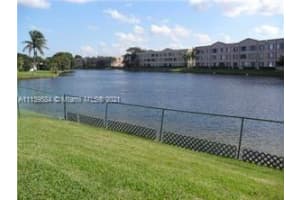 9906 NW 76th St, Tamarac, FL 33321, Sold 01/18/22