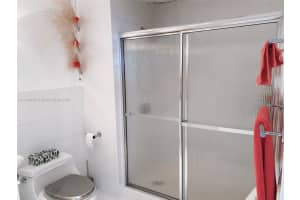 1250 West Ave #3e, Miami Beach, FL 33139, Sold 02/04/22