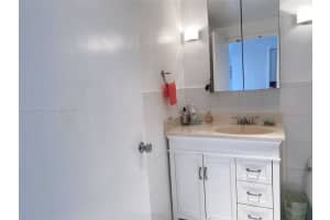 1250 West Ave #3e, Miami Beach, FL 33139, Sold 02/04/22